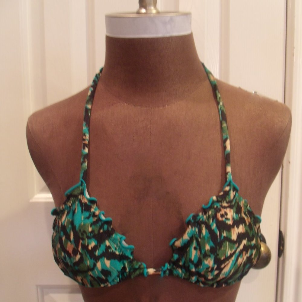 Salinas Brazil Rippled Trim Triangle Bikini Top